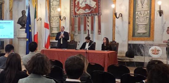 Il Salone di Rappresentanza durante l&#039;intervento del vicesindaco Terrile