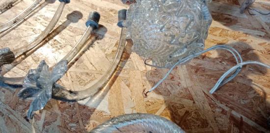 Smontaggio del lampadario