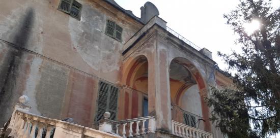 la facciata di Villa Pallavicini di Rivarolo
