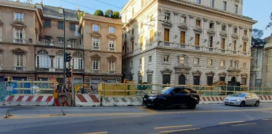 cantiere in piazza Portello lato sud