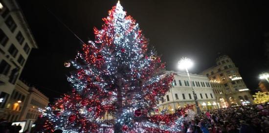 Accensione albero piazza de ferrari