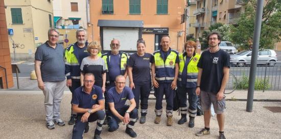 foto di gruppo in esterno