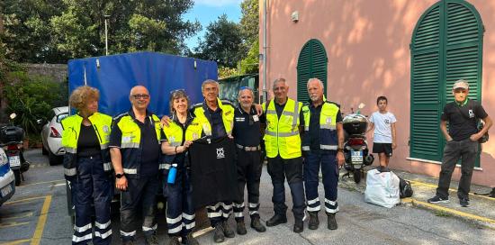 foto di gruppo in esterno