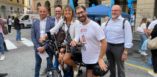lodi con angelo e triciclo lodi con angelo e triciclo