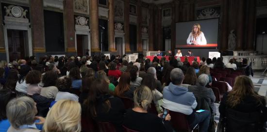 La platea del Salone del Maggior Consiglio di Palazzo Ducale durante l'intervento della sindaca Salis La platea del Salone del Maggior Consiglio di Palazzo Ducale durante l'intervento della sindaca Salis