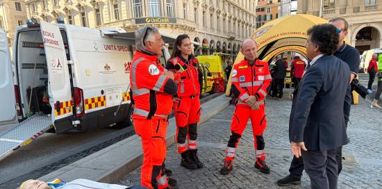 L'assessore Ferrante con i volontari dell'Unità Speciale Emergenze L'assessore Ferrante con i volontari dell'Unità Speciale Emergenze