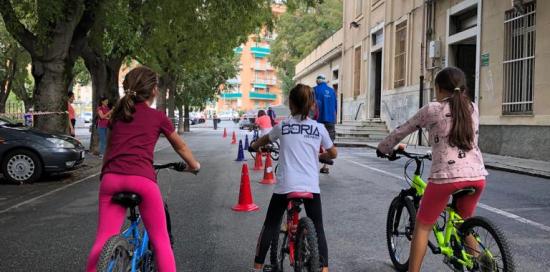  alcune bimbe pronte a partire