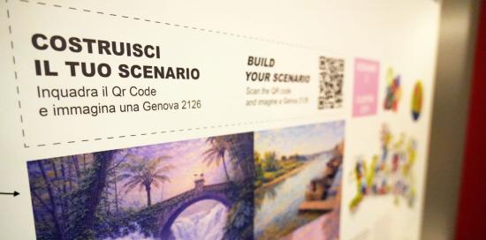 Un pannello con Qr-Code per "costruire il tuo scenario" della Genova che sarà