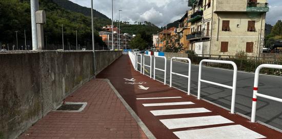 Un dettaglio della nuova ciclabile 2