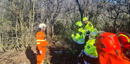 Protezione civile, questa mattina esercitazione anti incendio sul monte Gazzo