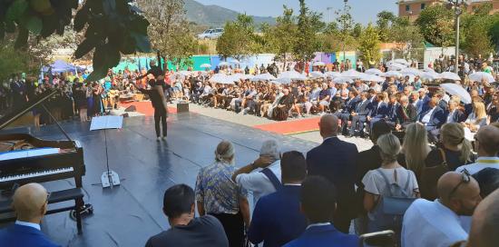 veduta d'insieme palco e platea