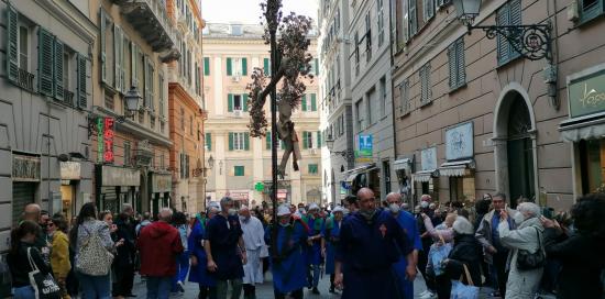 processione in via San Lorenzo