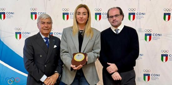 La sindaca Salis durante la cerimonia La sindaca Salis durante la cerimonia