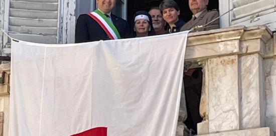 bandiera croce rossa a tursi