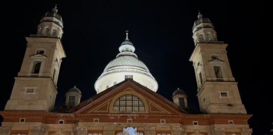 la basilica illuminata