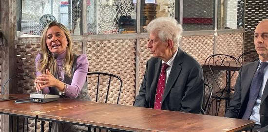 mercato carmine