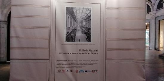 Galleria Mazzini fotografia in esposizione