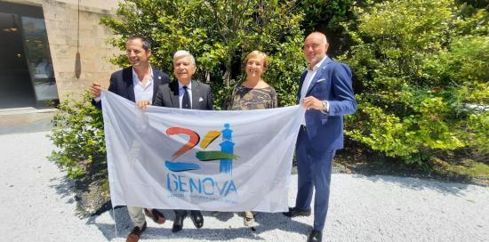 Foto di gruppo a margine della conferenza stampa