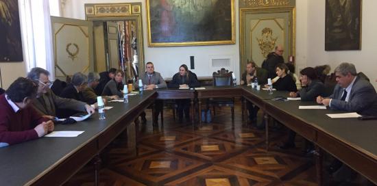 Tavolo riunione