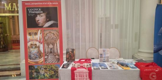 Gadget e opuscoli di promozione del turismo a Genova Gadget e opuscoli di promozione del turismo a Genova