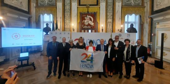 Foto di gruppo istituzionale in chiusura della conferenza stampa