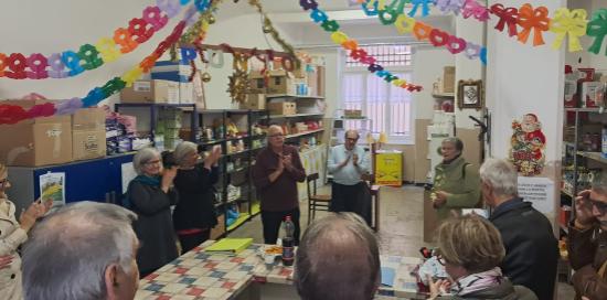 L'incontro tra associazioni e istituzioni nell'emporio di via Canepari