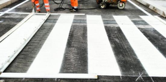 cantiere di strisce pedonali
