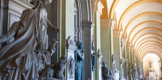 Dettaglio porticato Cimitero Staglieno