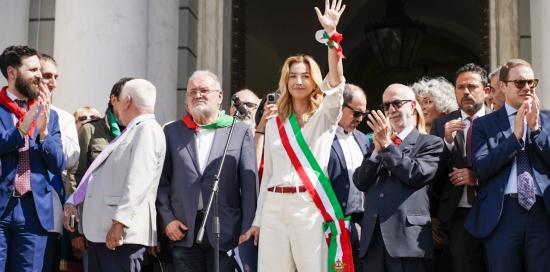 I saluti della sindaca Salis in piazza Matteotti