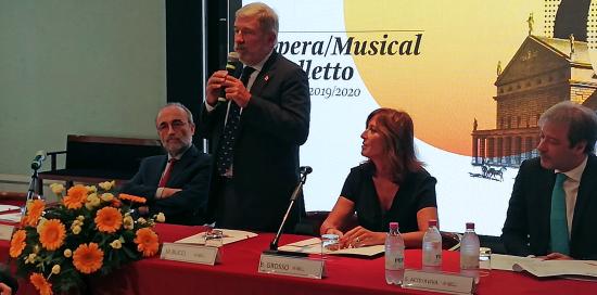 conferenza stampa