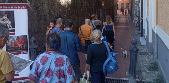 La passeggiata a Pontedecimo transita per via Beata Chiara La passeggiata a Pontedecimo transita per via Beata Chiara