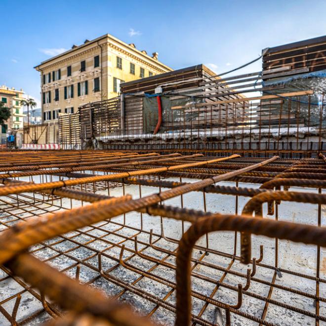 Piscina Comunale Nicola Mameli esterno cantiere per la manutenzione straordinaria 