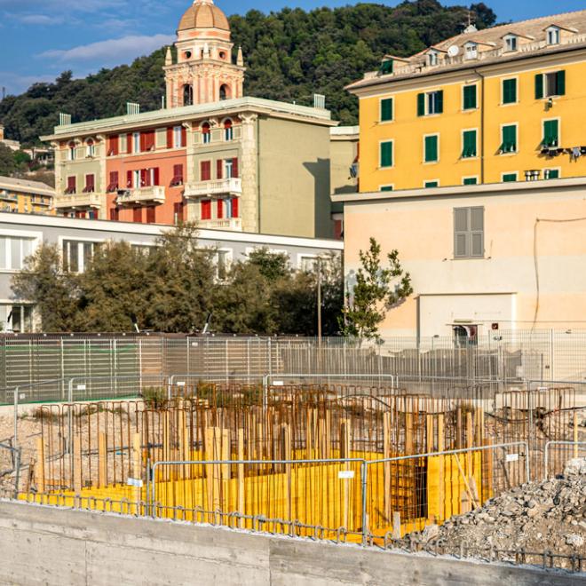 Piscina Comunale Nicola Mameli esterno cantiere per la manutenzione straordinaria 