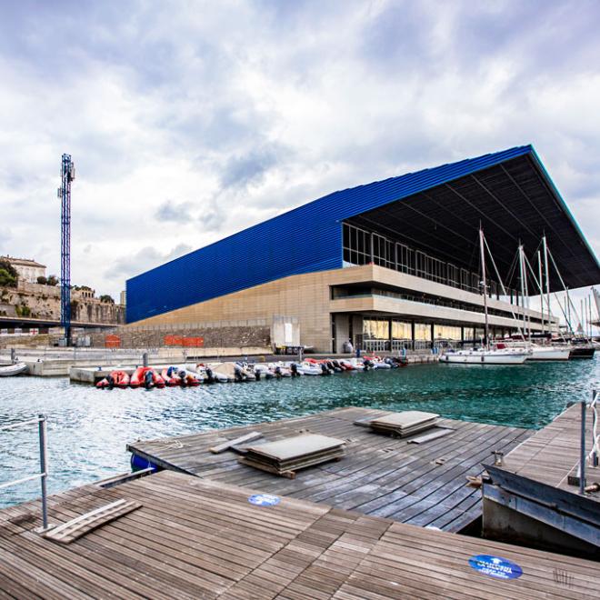 Waterfront di Levante, padiglione Blu Jean Nouvel