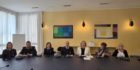 L'assessora Viscogliosi in conferenza stampa
