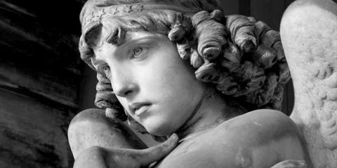 dettaglio monumento al Cimitero di Staglieno