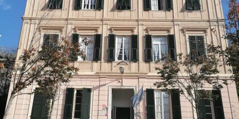 facciata  scuola Garrone