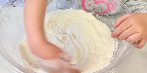 attività con la farina