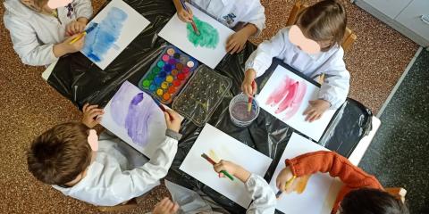 attività di pittura