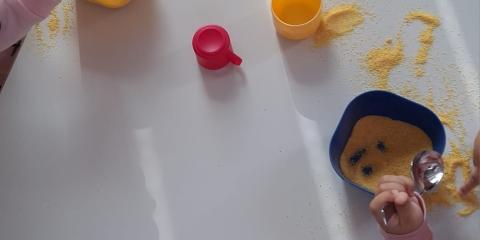 attività con elementi naturali  in classe