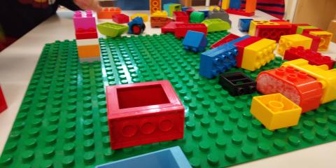 attività e giochi con i lego