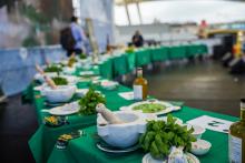 Mortai e pestelli per il campionato del pesto