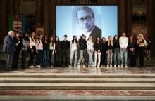 Una delle classi premiate nell'ambito del concorso nazionale "I giovani ricordano la Shoah" Una delle classi premiate nell'ambito del concorso nazionale "I giovani ricordano la Shoah"