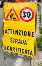 cartello lavori in corso