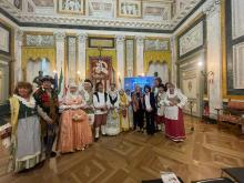 foto gruppo maschere