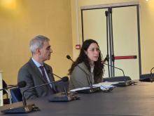 L'assessore Robotti e l'assessora Coppola durante la presentazione dell'intervento