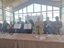 Foto del patto di amicizia