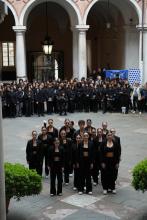 Ragazze nel cortile di Palazzo Tursi