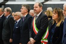 Il vicesindaco e assessore agli Affari legali Alessandro Terrile con la fascia, in rappresentanza del Comune di Genova