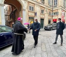 il sindaco accoglie Tasca in via Garibaldi